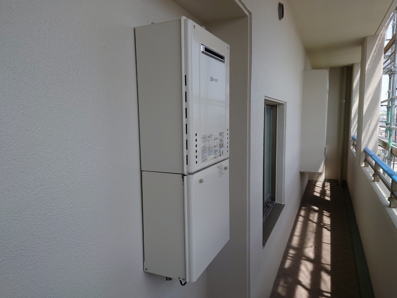 �����������ع��� GT-2460SAWX-2 BL ���츩Ļ����