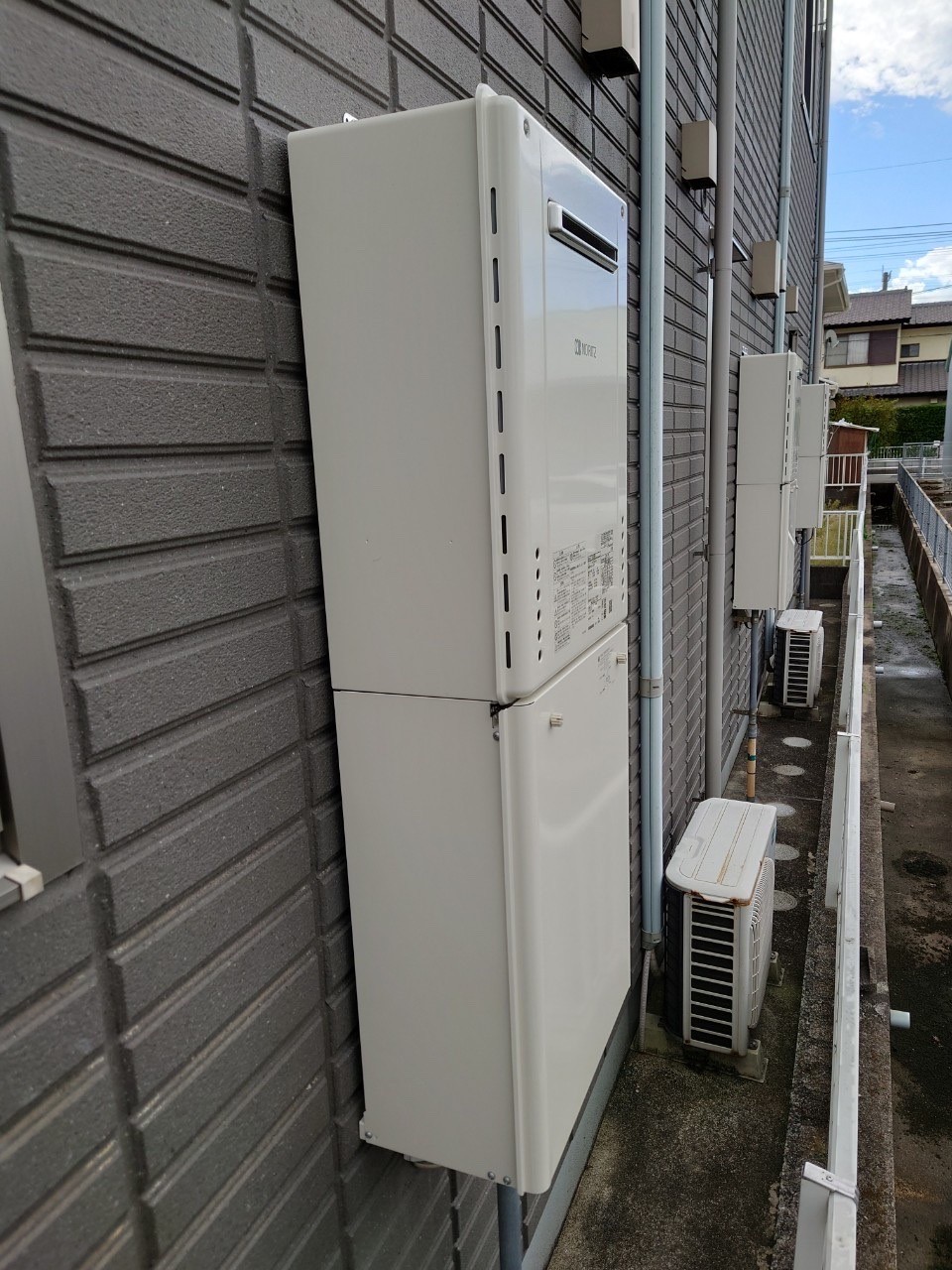 �����������ع��� GT-2060SAWX-2 BL ���츩�����